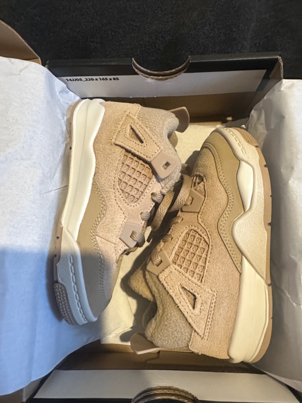 Jordan Kids Sneakers in Beige/Tan